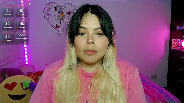 EllieMoonX online show from 20, 4, 2026