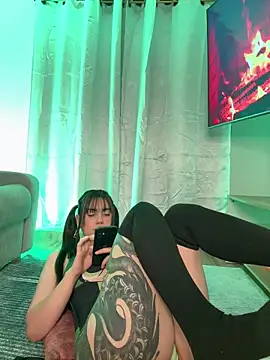 Lucy 699 online show from 6, 1, 2026