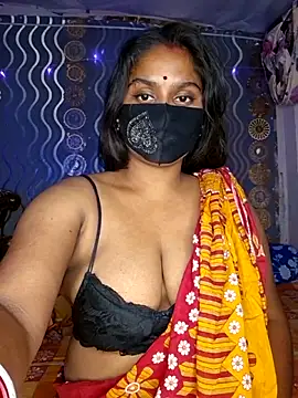 Snapshot of Sweet-Maddlina chatting on 8, 3, 2026 Sweet-Maddlina online show from 8, 3, 2026