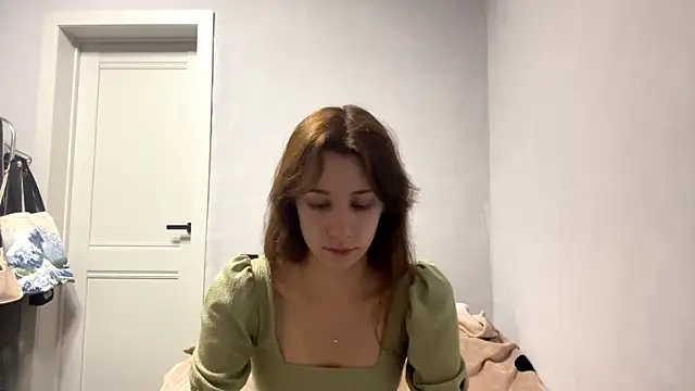 WildPeachh online show from 5, 11, 2025