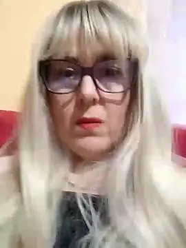 Amelialove42 online show from 5, 11, 2025