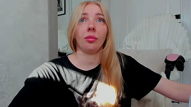 Snapshot of SundyRose chatting on 7, 7, 2026 SundyRose online show from 7, 7, 2026