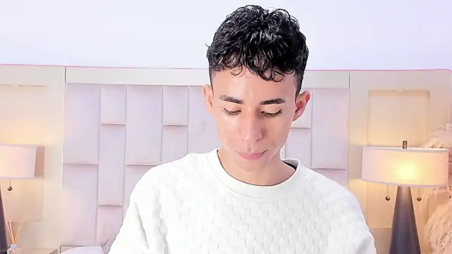 Zahir Ashar online show from 2, 5, 2026