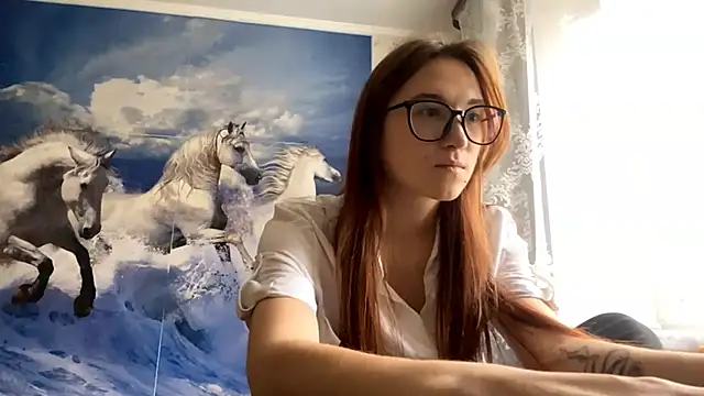 Snapshot of OrethaPetro chatting on 10, 10, 2025 OrethaPetro online show from 10, 10, 2025
