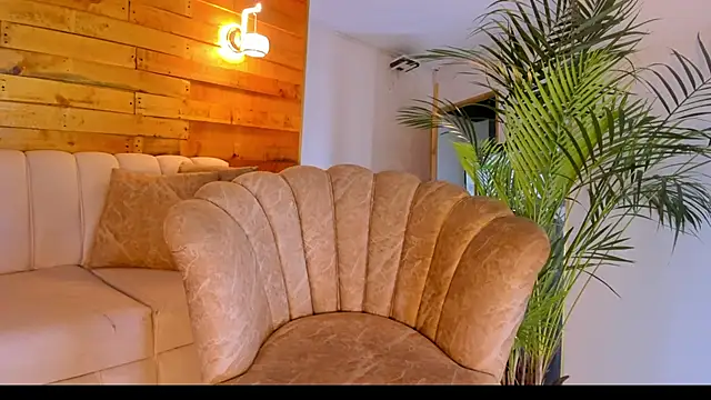 miss brenda  online show from 25, 11, 2025