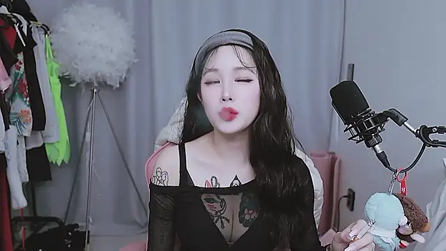 MISA 02 online show from 5, 5, 2026