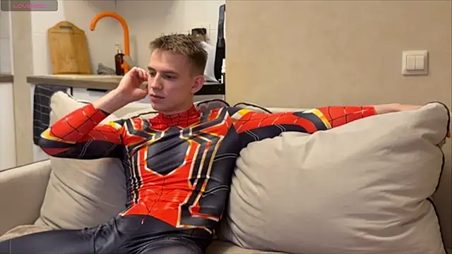 Snapshot of MIKE_GOD19 chatting on 8, 4, 2026 MIKE GOD19 online show from 8, 4, 2026