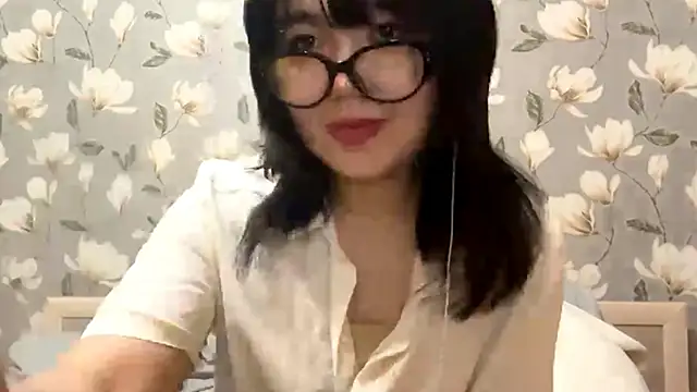 YunaMuse online show from 10, 10, 2025