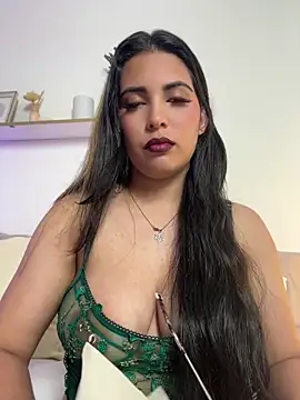 shainadavis online show from 22, 6, 2026