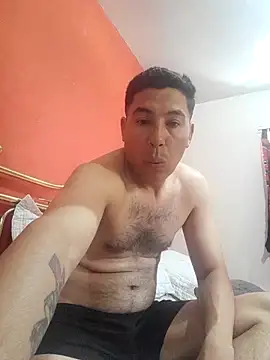 Snapshot of Ezeaxl chatting on 30, 11, 2025 Ezeaxl online show from 30, 11, 2025