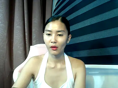 Snapshot of De_amore chatting on 14, 11, 2025 De amore online show from 14, 11, 2025