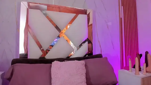 little  Chloee  online show from 16, 3, 2026