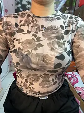 Xuka2594 online show from 5, 11, 2025