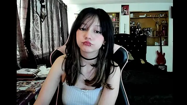 Maki Zein  online show from 10, 2, 2026