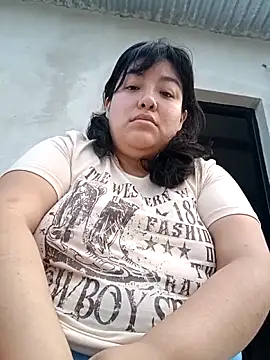 Snapshot of Limoncito027 chatting on 11, 10, 2025 Limoncito027 online show from 11, 10, 2025
