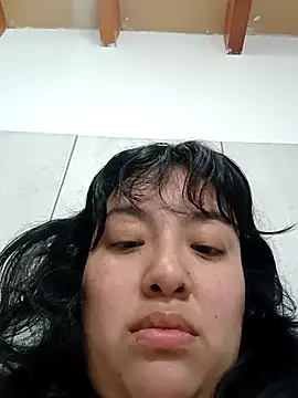 Snapshot of Limoncito027 chatting on 23, 10, 2025 Limoncito027 online show from 23, 10, 2025