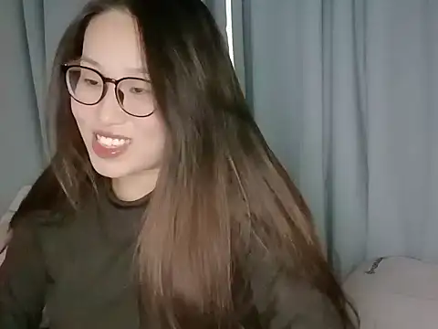 Snapshot of Ava-258 chatting on 21, 10, 2025 Ava-258 online show from 21, 10, 2025
