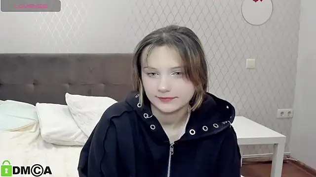 SofiMuse online show from 10, 10, 2025