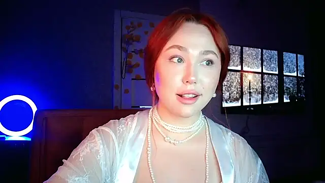 LolaMint  online show from 1, 11, 2025