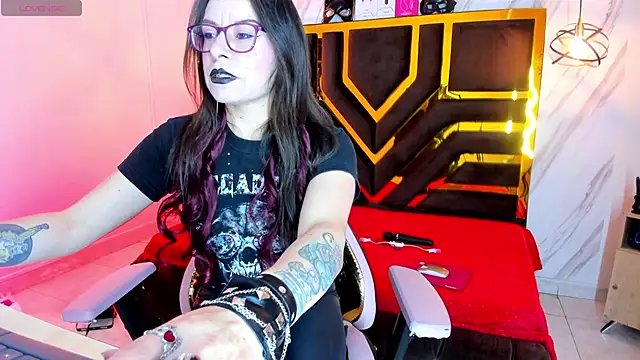 Evangelinejoness  online show from 16, 10, 2025