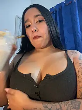 Snapshot of mis-violetha chatting on 29, 6, 2026 mis-violetha online show from 29, 6, 2026