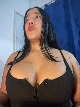Snapshot of mis-violetha chatting on 5, 7, 2026 mis-violetha online show from 5, 7, 2026