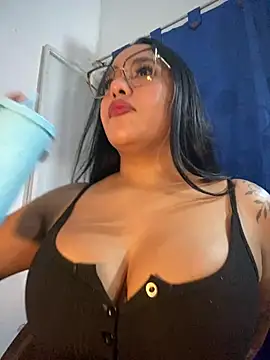 Snapshot of mis-violetha chatting on 12, 7, 2026 mis-violetha online show from 12, 7, 2026