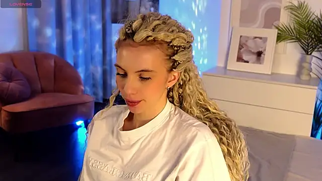 mia silkk online show from 18, 12, 2025