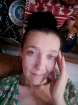 Snapshot of velvet_2200 chatting on 24, 10, 2025 velvet 2200 online show from 24, 10, 2025
