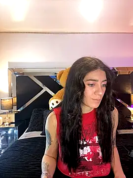 Snapshot of Moon_Magic chatting on 28, 10, 2025 Moon Magic online show from 28, 10, 2025