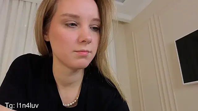 AIicaparkerc online show from 16, 11, 2025