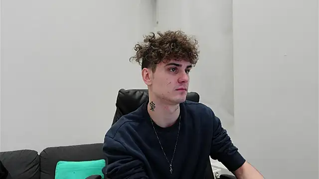 Nick Phillip online show from 16, 11, 2025