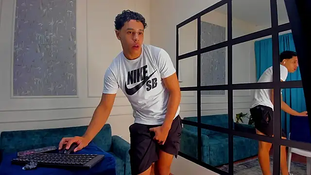 Adrian Volt online show from 30, 10, 2025