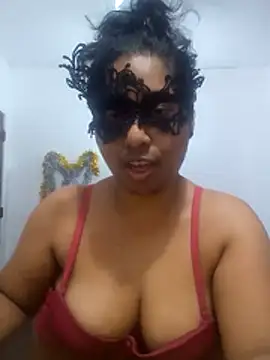 Expose Queen online show from 26, 5, 2026