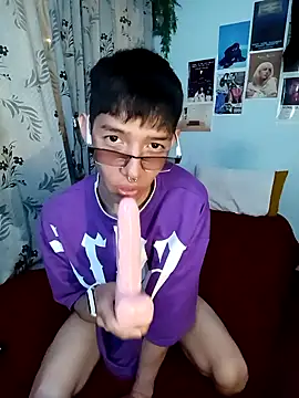 heyy noah11 online show from 18, 10, 2025