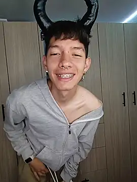 heyy noah11 online show from 22, 11, 2025