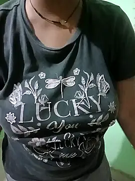 Snapshot of your_mahek123 chatting on 29, 10, 2025 your mahek123 online show from 29, 10, 2025