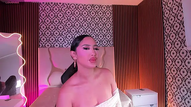 Snapshot of BEELLA_TAY1 chatting on 23, 4, 2026 BEELLA TAY1 online show from 23, 4, 2026