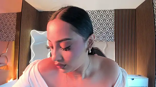 Snapshot of BEELLA_TAY1 chatting on 28, 4, 2026 BEELLA TAY1 online show from 28, 4, 2026