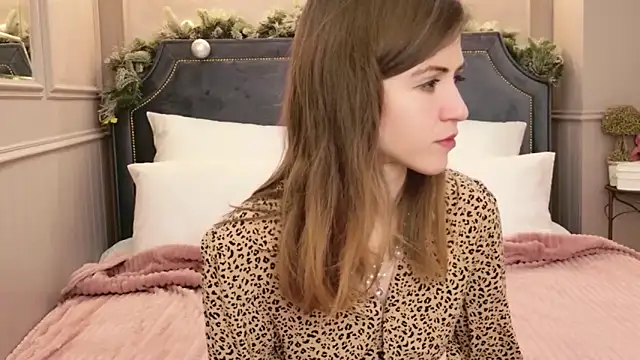 Snapshot of Kara_Kirby chatting on 6, 1, 2026 Kara Kirby online show from 6, 1, 2026