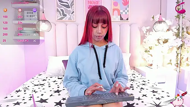 Isabella  gonzalez  online show from 18, 11, 2025