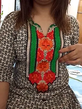 Tanha18 online show from 3, 5, 2026