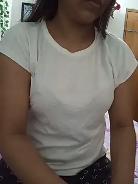 Tanha18 online show from 28, 6, 2026