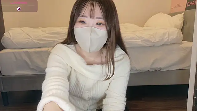 Snapshot of yura_ra_ra chatting on 18, 4, 2026 yura ra ra online show from 18, 4, 2026