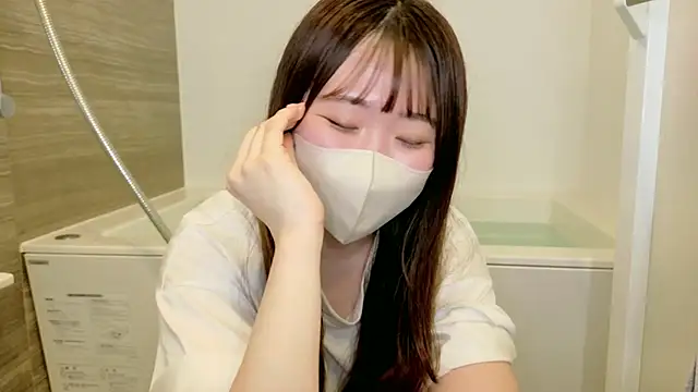 Snapshot of yura_ra_ra chatting on 26, 5, 2026 yura ra ra online show from 26, 5, 2026