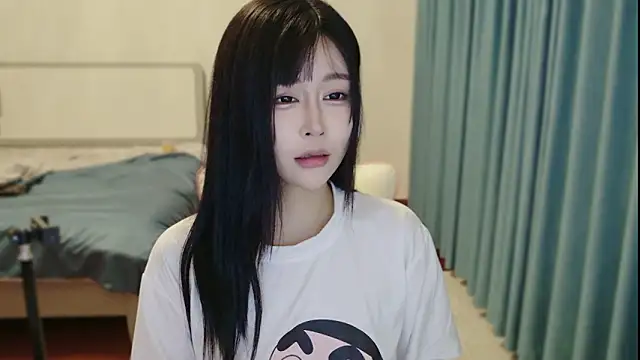 yiyi 3523 online show from 22, 3, 2026