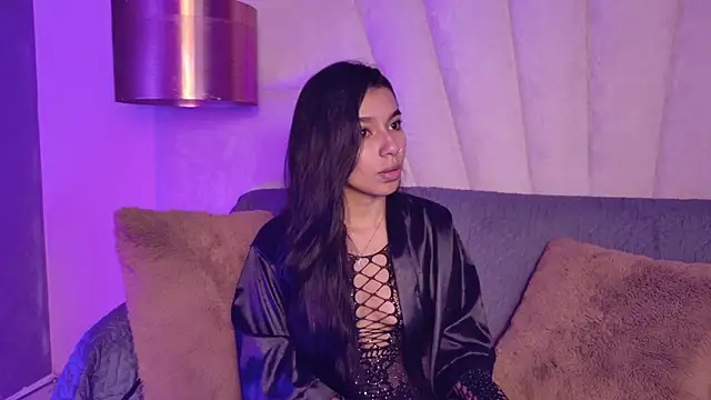 AlyssaRay online show from 2, 11, 2025