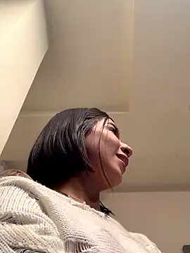 AlyssaRay online show from 10, 1, 2026