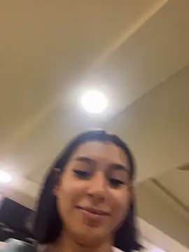 AlyssaRay online show from 9, 5, 2026