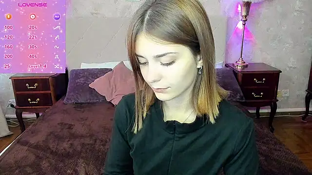 Snapshot of MargoChill chatting on 17, 10, 2025 MargoChill online show from 17, 10, 2025